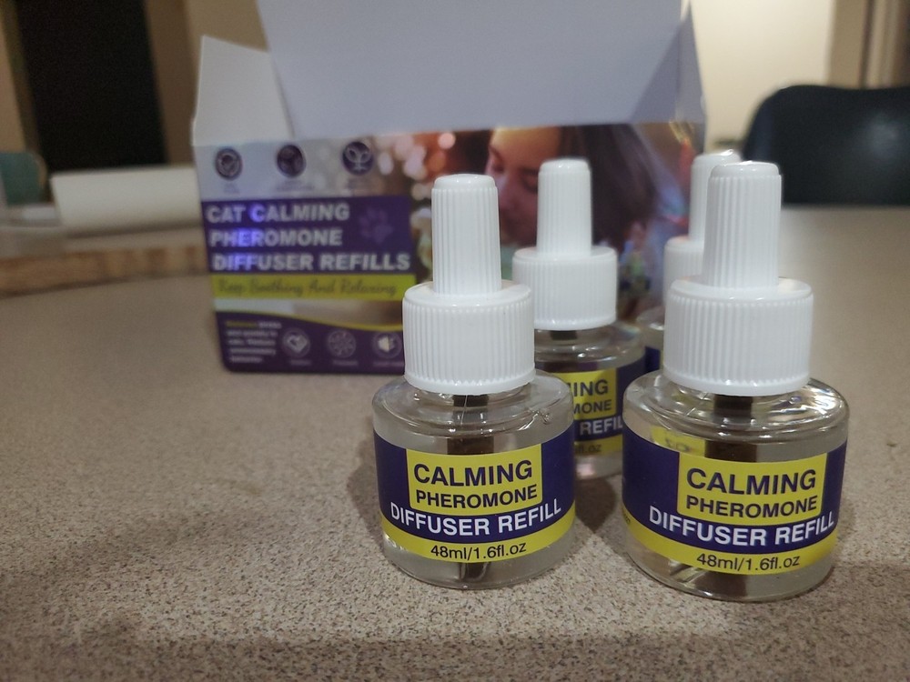 4Pk Cat Calming Pheromones Diffuser Refills Each Refill Last 30 Days & 700 SQ FT