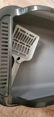 Semi-Enclosed Cat Litter Box with Scoop High Side Splashproof Kitty Toilet