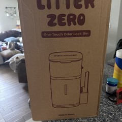 Litter Zero One-Touch Odor Lock Bin Cat Litter Box Main Unit + 1 Refill