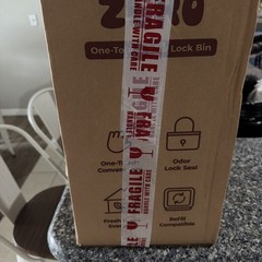 Litter Zero One-Touch Odor Lock Bin Cat Litter Box Main Unit + 1 Refill