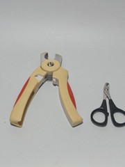 Lot Of Two Vintage By Bamboo Nail Trimmers For Small & Medium Animals Sharp