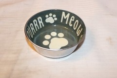 Silver Metal Small Cat Bowl With Wording, Meow, Cat, Purr, Silver with Green